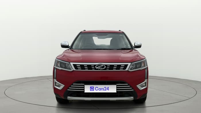 2022 Mahindra XUV300 W8 1.2 PETROL, Petrol, Manual, 36,368 km, Front