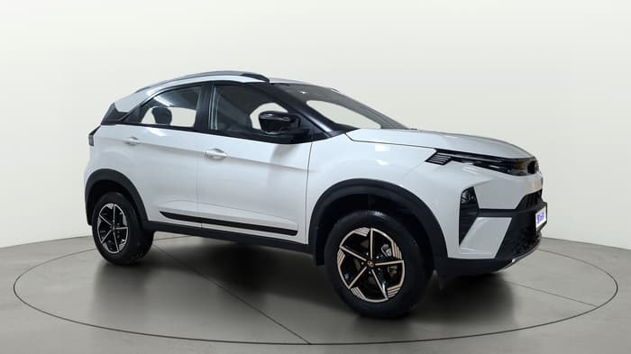 2025 Tata NEXON CREATIVE 1.2 REVOTRON 6MT, Petrol, Manual, 14,010 km, Right Front Diagonal