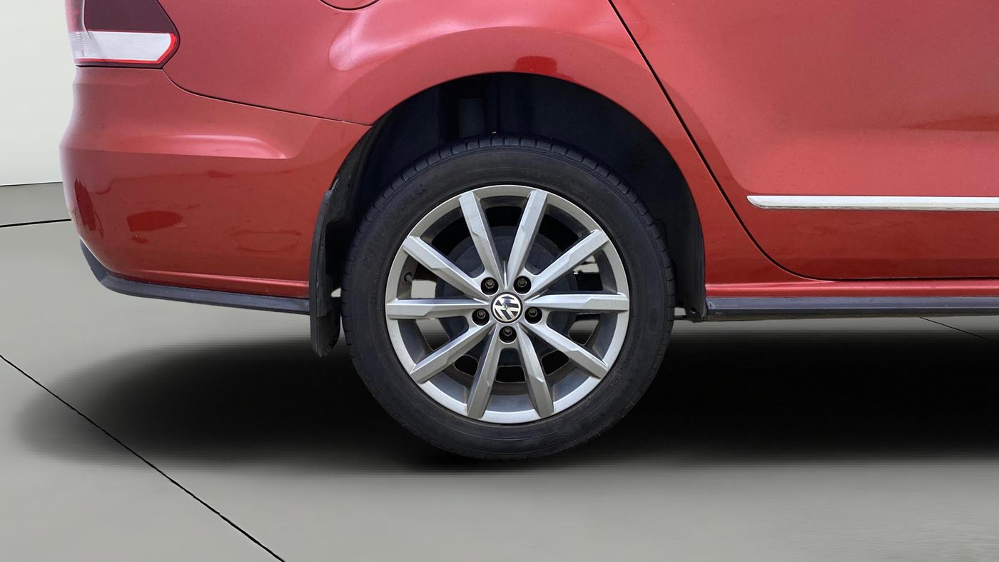 2019 Volkswagen Vento HIGHLINE PLUS 1.5 AT, Diesel, Automatic, 14,719 km, Right Rear Wheel