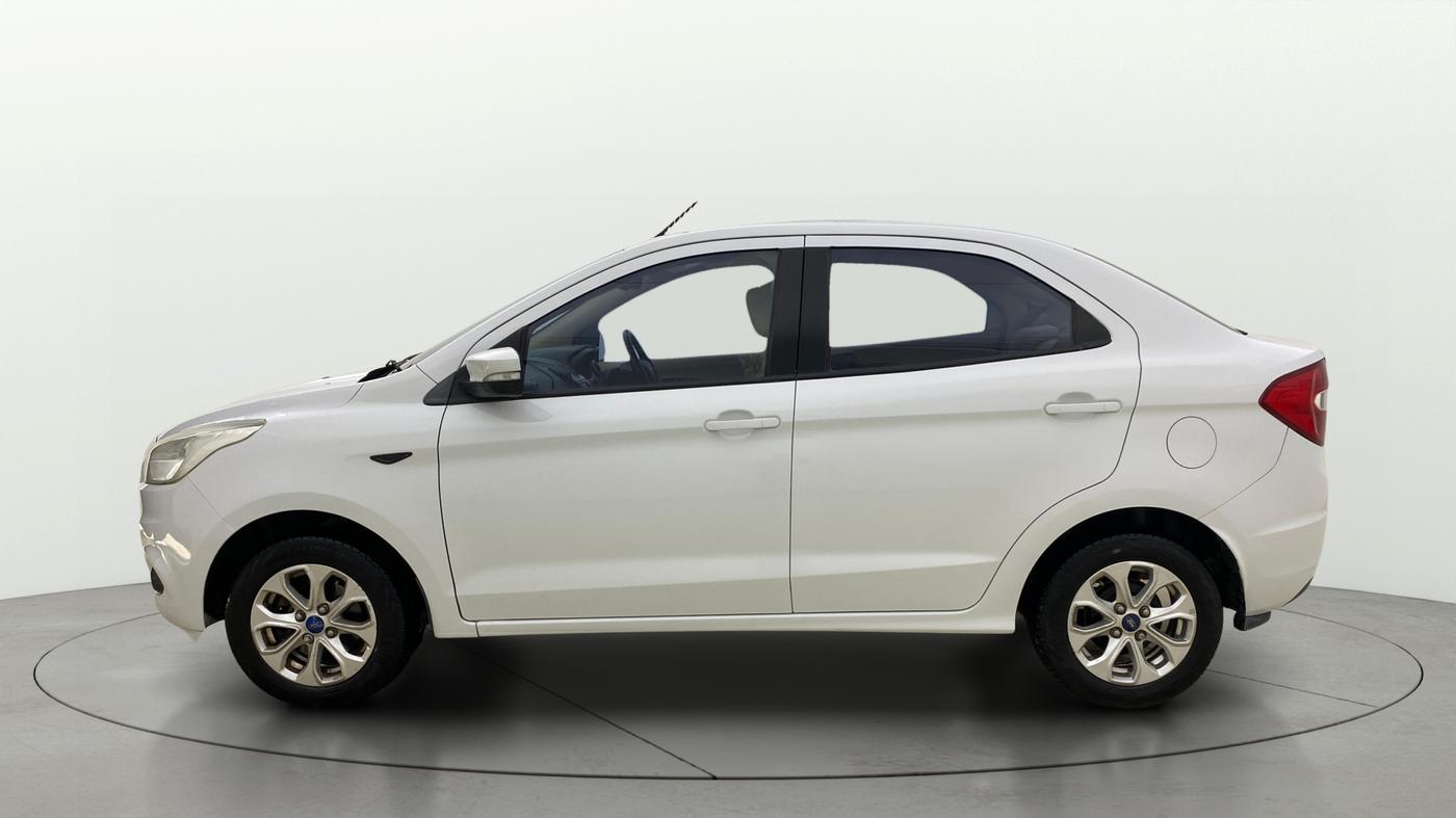 2017 Ford Figo Aspire TITANIUM1.5 DIESEL, Diesel, Manual, 1,30,524 km, Left Side