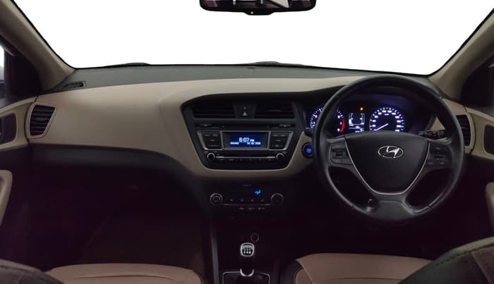 2014 Hyundai Elite i20 SPORTZ 1.2, Petrol, Manual, 63,397 km, Dashboard