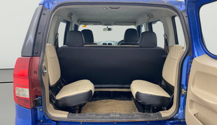 2015 Mahindra TUV300 T8 AMT, Diesel, Automatic, 99,195 km, Boot Open Zoomed View