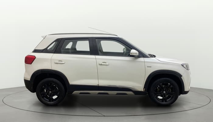 2018 Maruti Vitara Brezza ZDI PLUS AMT, Diesel, Automatic, 1,35,582 km, Right Side View