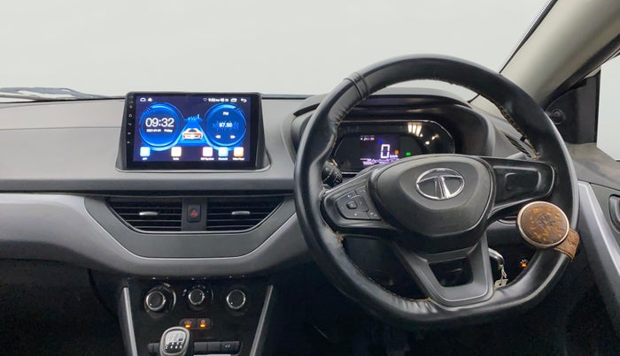 2022 Tata NEXON XE PETROL, CNG, Manual, 75,986 km, Steering Wheel Close Up