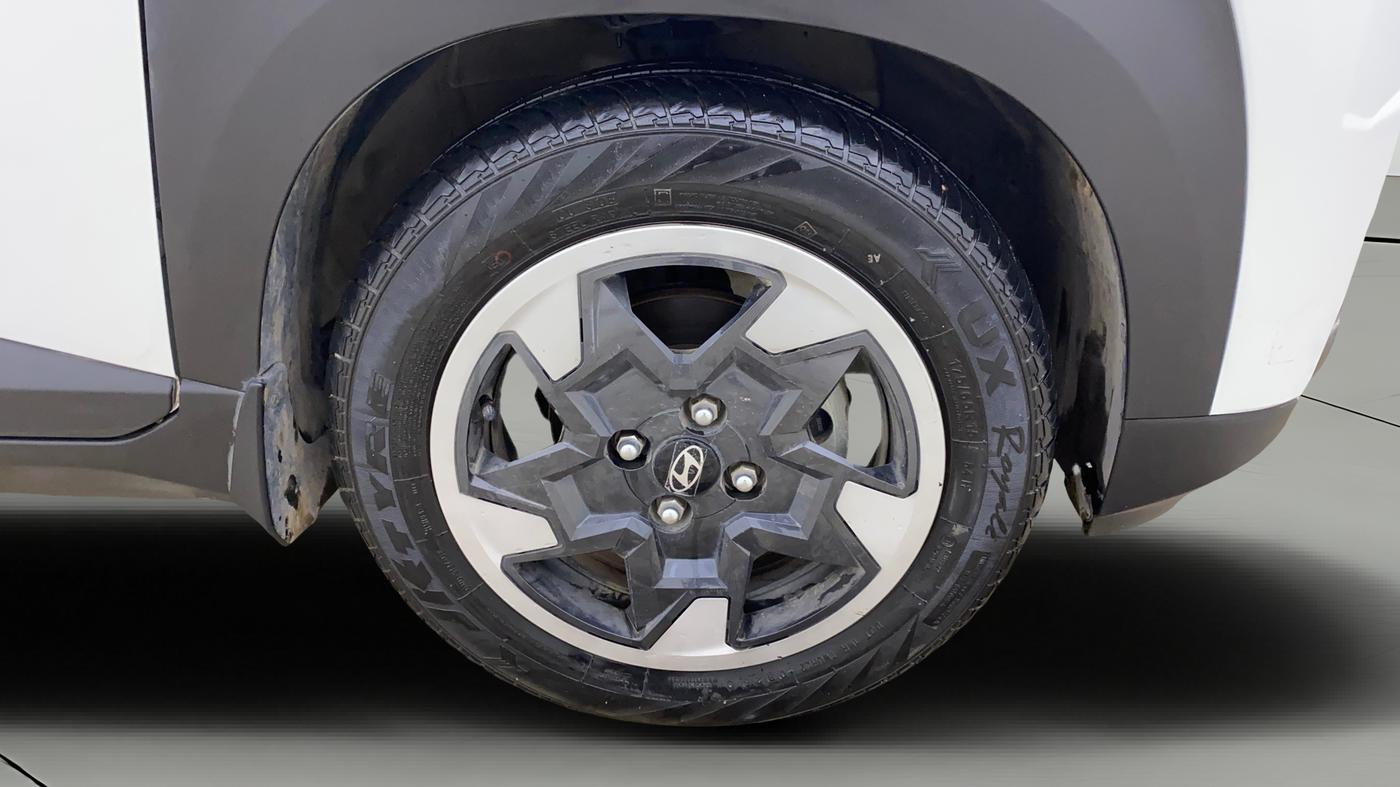 2025 Hyundai EXTER SX 1.2 MT Hy-CNG Duo , CNG, Manual, 28,958 km, Right Front Wheel
