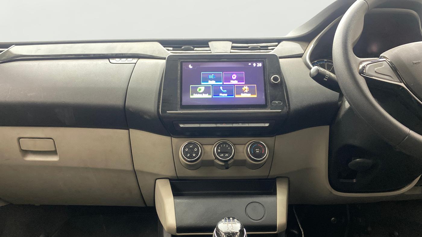 2019 Renault TRIBER RXT, Petrol, Manual, 56,337 km, Air Conditioner