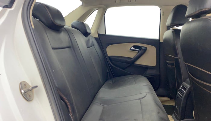 2016 Volkswagen Ameo HIGHLINE1.2L, Petrol, Manual, 1,49,299 km, Right Side Rear Door Cabin