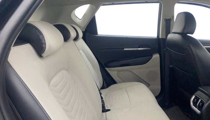 2023 KIA SONET HTX 1.0 DCT, Petrol, Automatic, 21,639 km, Right Side Rear Door Cabin