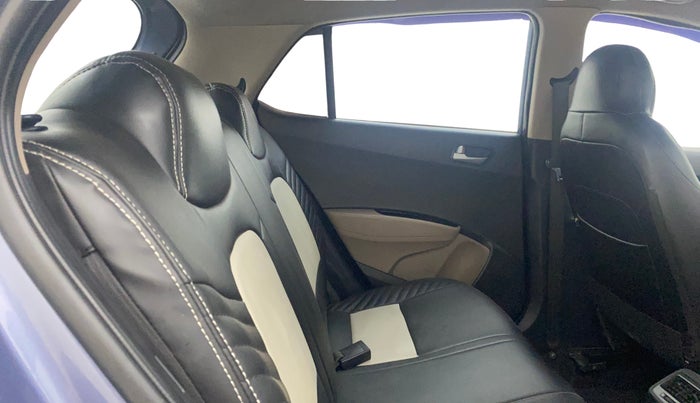 2013 Hyundai Grand i10 SPORTZ 1.1 CRDI, Diesel, Manual, 67,234 km, Right Side Rear Door Cabin