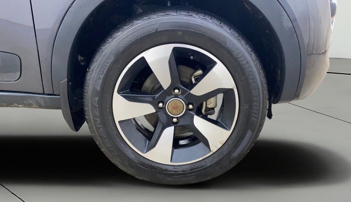 2019 Tata NEXON XZA PLUS PETROL, Petrol, Automatic, 79,030 km, Right Front Wheel