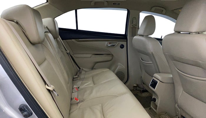 2019 Maruti Ciaz ALPHA  AT 1.5 SHVS PETROL, Petrol, Automatic, 44,903 km, Right Side Rear Door Cabin
