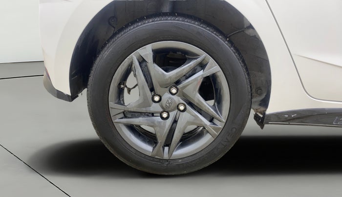 2023 Hyundai NEW I20 SPORTZ 1.2 MT, Petrol, Manual, 38,249 km, Right Rear Wheel
