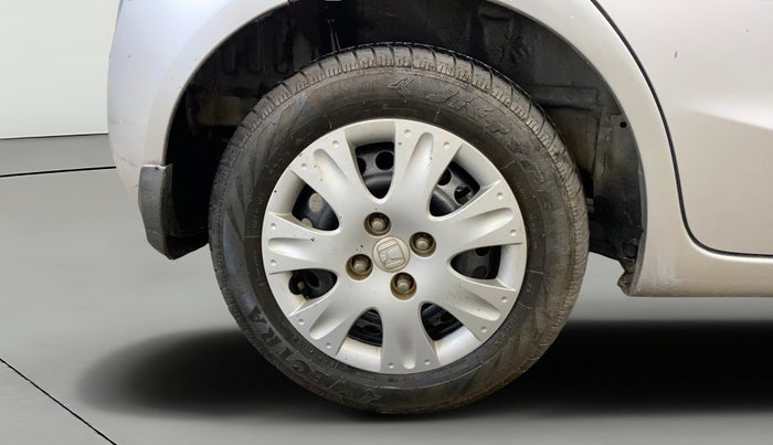 2015 Honda Brio S MT, Petrol, Manual, 36,624 km, Right Rear Wheel