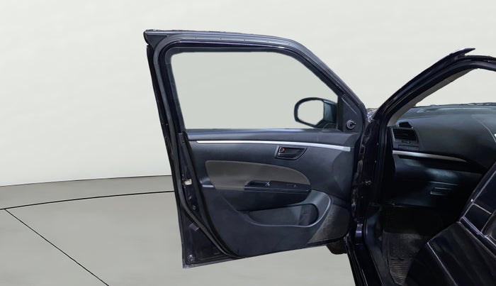 2016 Maruti Swift LXI (O), Petrol, Manual, 67,639 km, LHS Front Door