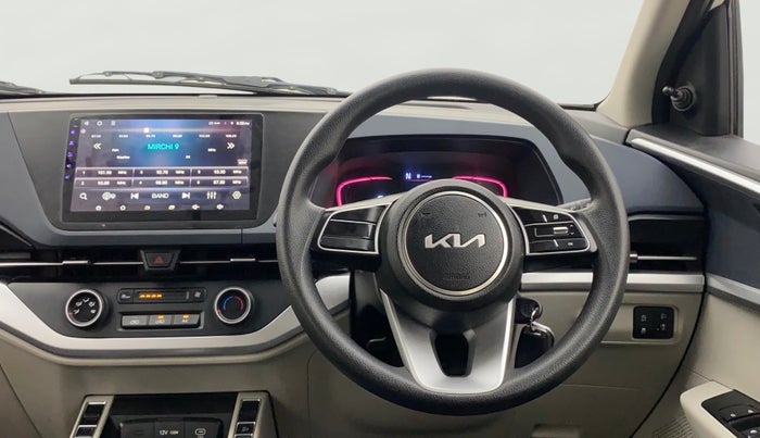 2023 KIA CARENS  PREMIUM 1.5 TURBO PETROL IMT 7 STR, Petrol, Manual, 28,543 km, Steering Wheel Close Up