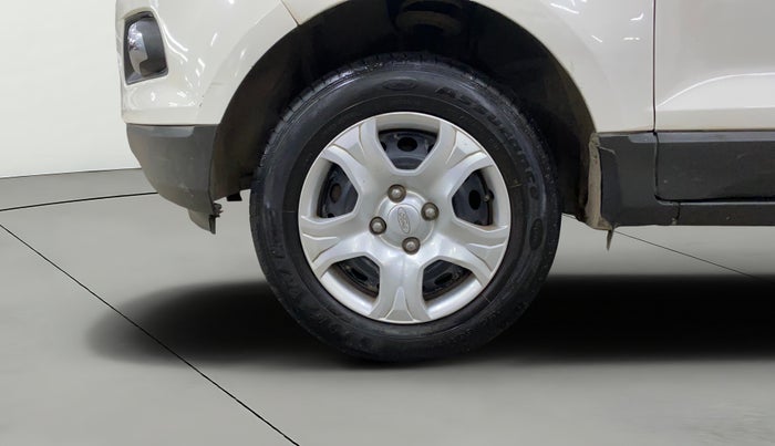 2016 Ford Ecosport TREND+ 1.5L DIESEL, Diesel, Manual, 1,34,726 km, Left Front Wheel