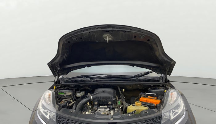 2019 Tata NEXON XZ PLUS PETROL, Petrol, Manual, 66,608 km, Open Bonet