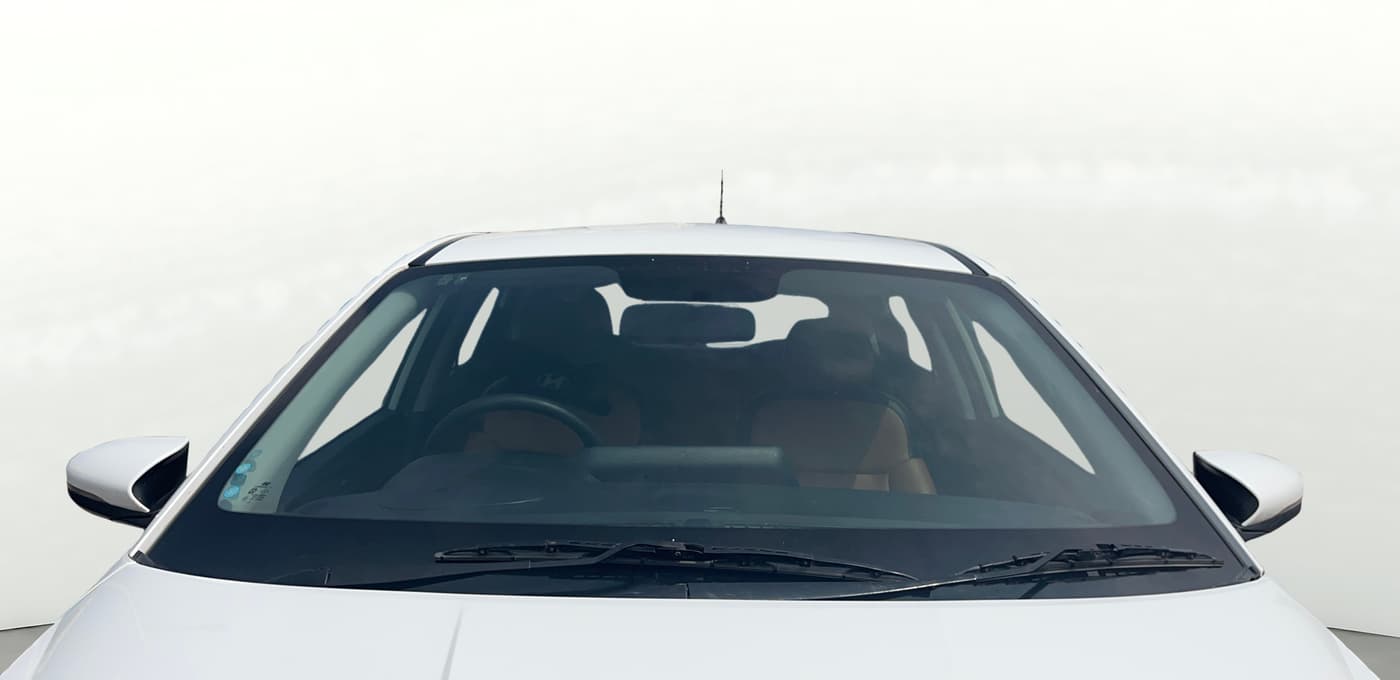 2023 Hyundai NEW I20 Sportz 1.2 IVT, Petrol, Automatic, 44,303 km, Front Windshield