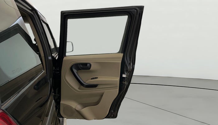 2022 Mahindra BOLERO NEO N 8, Diesel, Manual, 93,881 km, RHS Rear Door