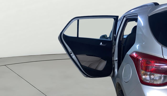 2015 Hyundai Grand i10 SPORTZ 1.1 CRDI, Diesel, Manual, 53,419 km, LHS Rear Door