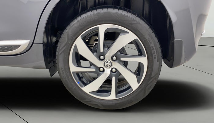 2023 Toyota Glanza G E-CNG, CNG, Manual, 30,783 km, Left Rear Wheel