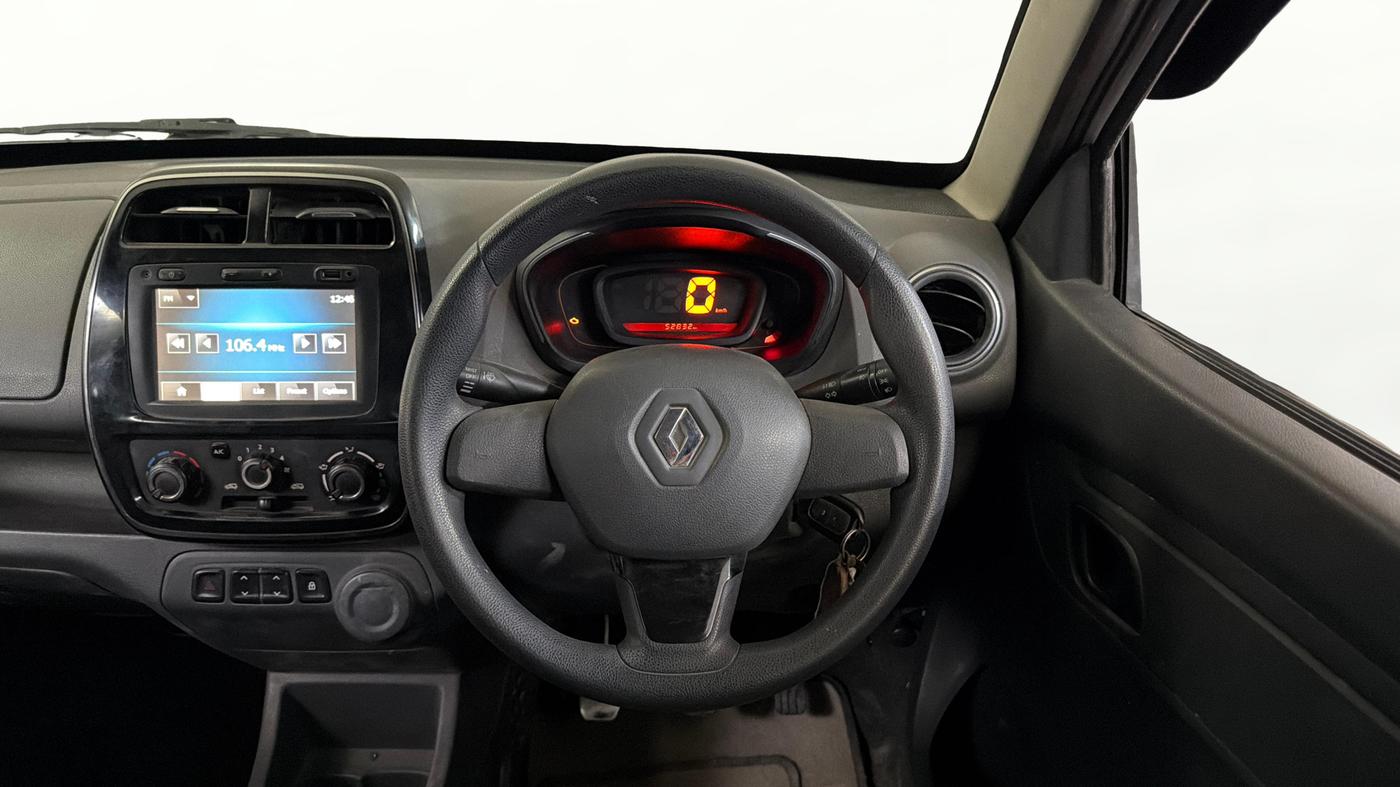 2016 Renault Kwid RXT 0.8, Petrol, Manual, 52,854 km, Steering Wheel Close Up