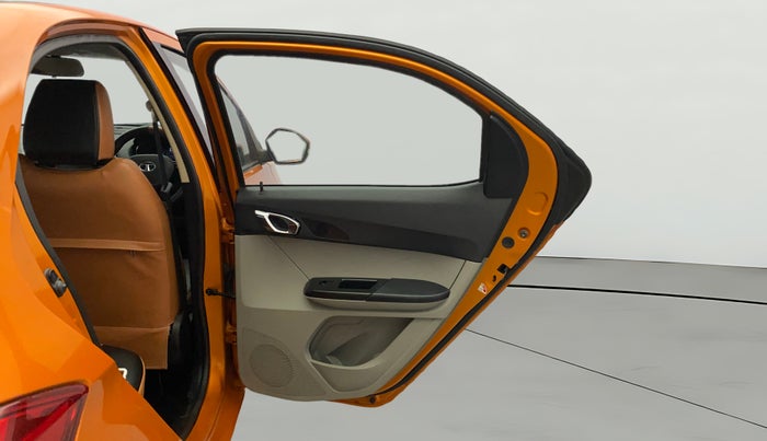 2019 Tata Tiago XZ PLUS PETROL, Petrol, Manual, 31,076 km, RHS Rear Door