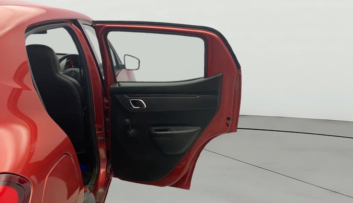 2018 Renault Kwid RXT 1.0 AMT, Petrol, Automatic, 56,942 km, RHS Rear Door