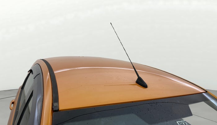 2016 Tata Tiago XZ PETROL, Petrol, Manual, 1,10,054 km, Roof