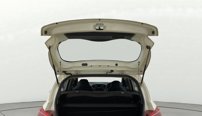 2014 Hyundai Grand i10 ASTA AT 1.2 KAPPA VTVT, Petrol, Automatic, 63,771 km, Boot Door Open