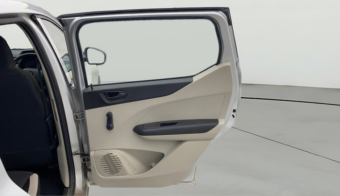 2024 Renault TRIBER RXL MT, Petrol, Manual, 5,369 km, RHS Rear Door