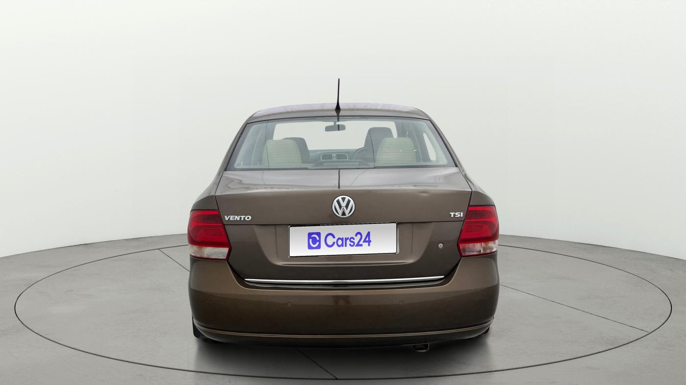 2015 Volkswagen Vento HIGHLINE PETROL AT, Petrol, Automatic, 76,859 km, Back/Rear