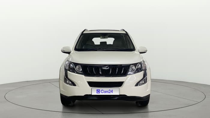 2017 Mahindra XUV500 W10, Diesel, Manual, 68,030 km, Front