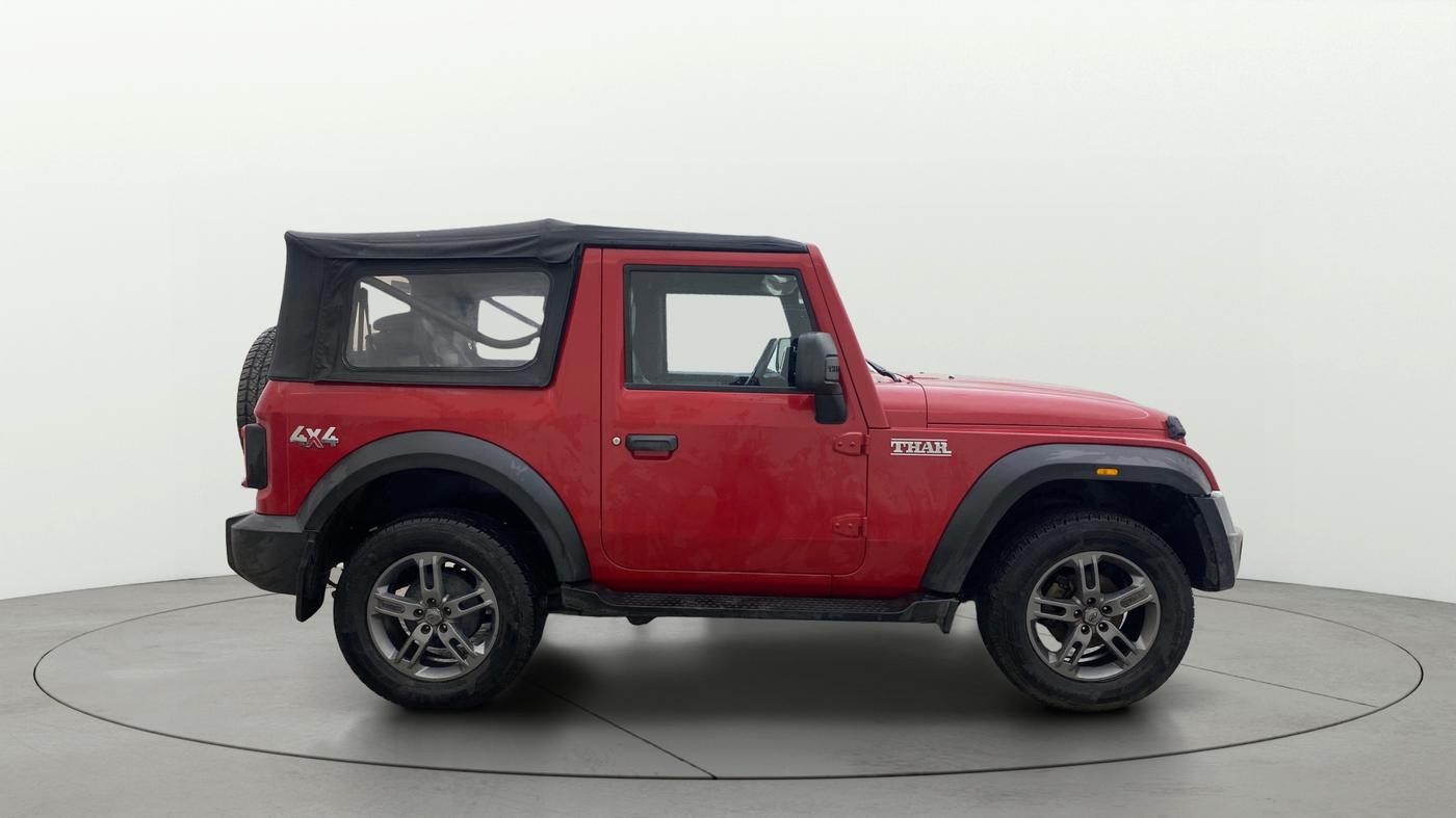2020 Mahindra Thar LX D 4WD MT CONVERTIBLE, Diesel, Manual, 80,574 km, Right Side View