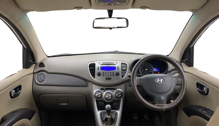 2013 Hyundai i10 SPORTZ 1.1, CNG, Manual, 60,028 km, Dashboard