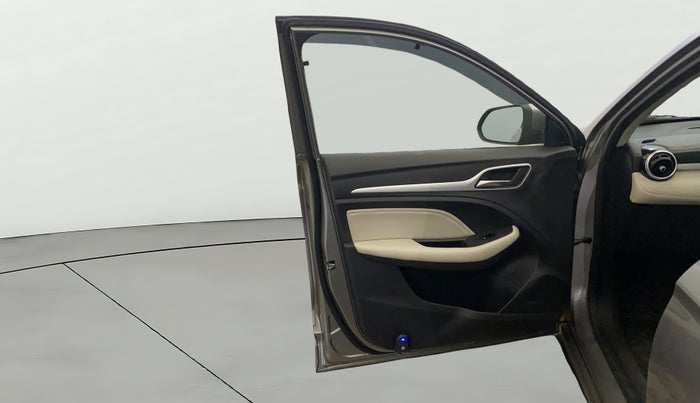 2022 MG ASTOR SUPER 1.5 MT, Petrol, Manual, 54,601 km, LHS Front Door