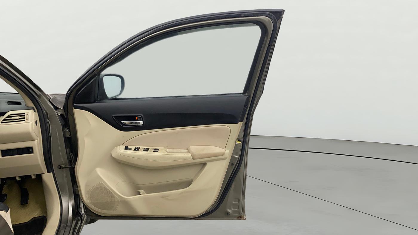 2018 Maruti Dzire VXI AMT, Petrol, Automatic, 52,914 km, RHS Front Door