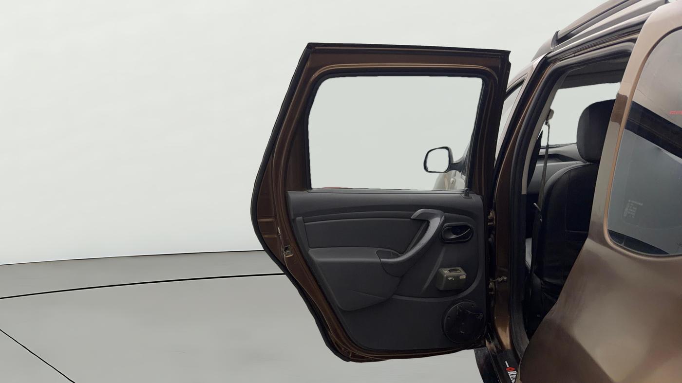 2015 Renault Duster RXE PETROL, Petrol, Manual, 63,474 km, LHS Rear Door
