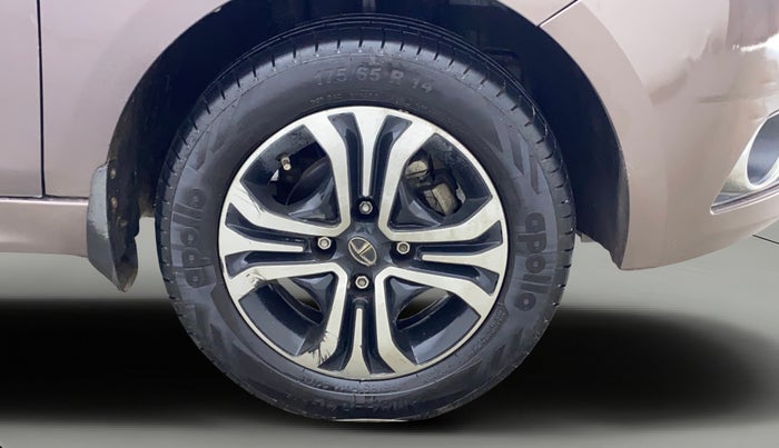 2019 Tata Tiago XZ PETROL, Petrol, Manual, 79,913 km, Right Front Wheel
