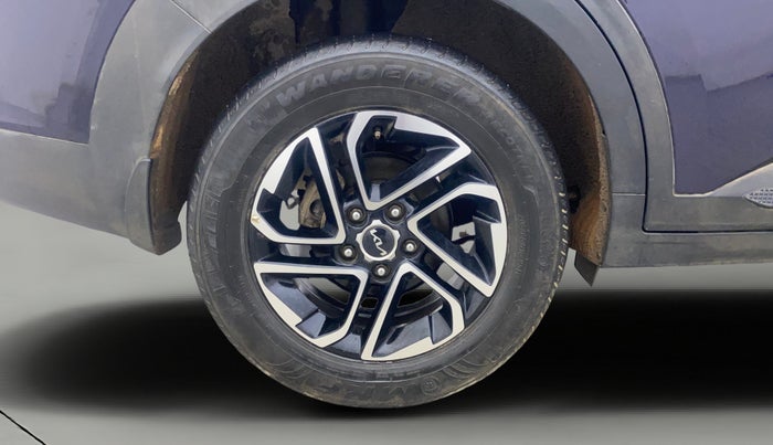 2022 KIA CARENS PRESTIGE PLUS 1.5 DIESEL 7 STR, Diesel, Manual, 38,893 km, Right Rear Wheel