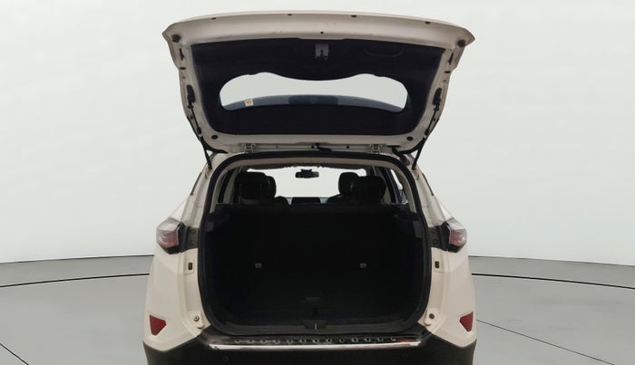 2022 Tata Harrier XZ PLUS 2.0L, Diesel, Manual, 97,048 km, Boot Door Open