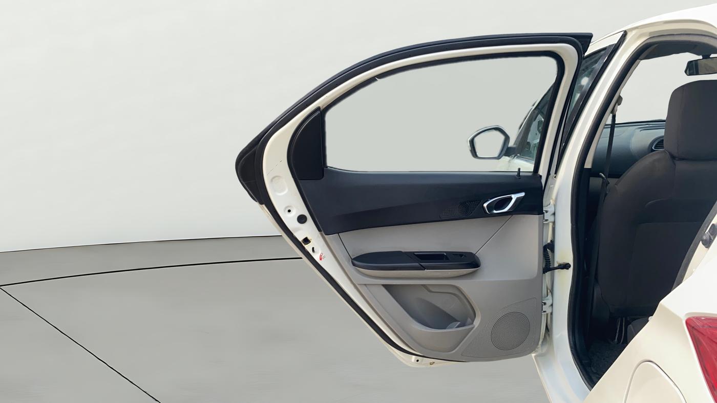 2019 Tata Tiago XZ PLUS PETROL, Petrol, Manual, 68,021 km, LHS Rear Door