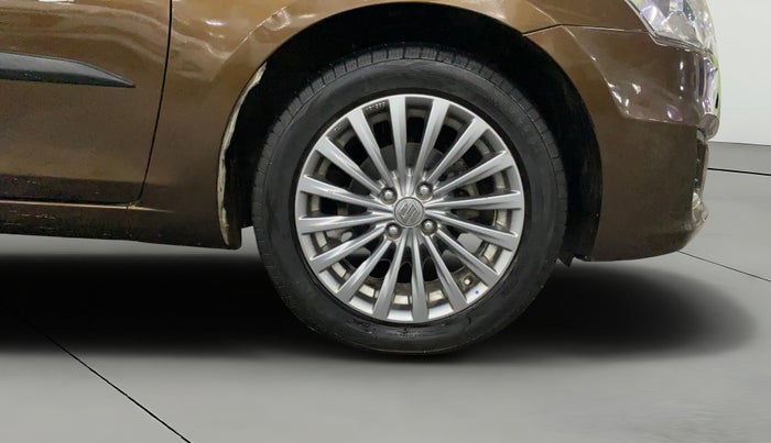 2015 Maruti Ciaz ZDI+ SHVS, Diesel, Manual, 71,836 km, Right Front Wheel