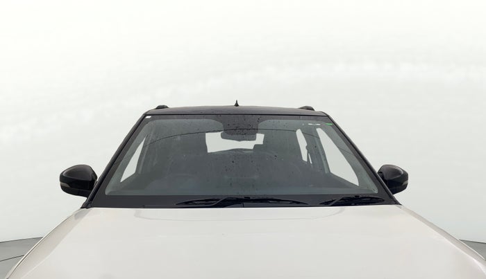 2022 Tata PUNCH CREATIVE  1.2 RTN DUAL TONE, Petrol, Manual, 9,655 km, Front Windshield