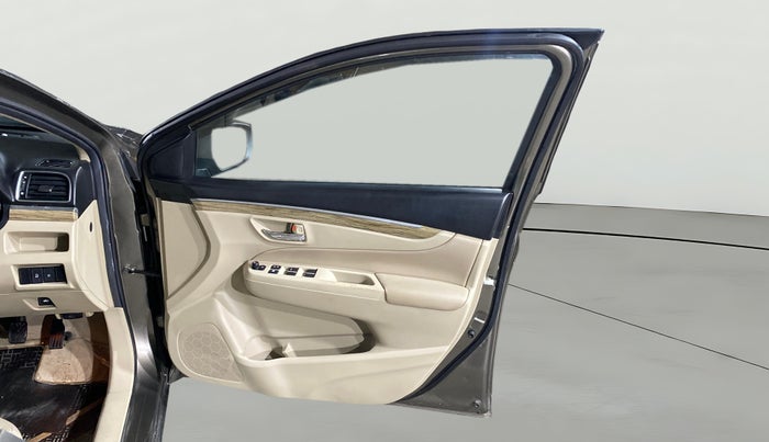 2020 Maruti Ciaz ALPHA 1.5 SHVS PETROL, Petrol, Manual, 19,720 km, RHS Front Door