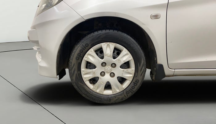 2013 Honda Amaze 1.2L I-VTEC S, CNG, Manual, 1,44,183 km, Left Front Wheel