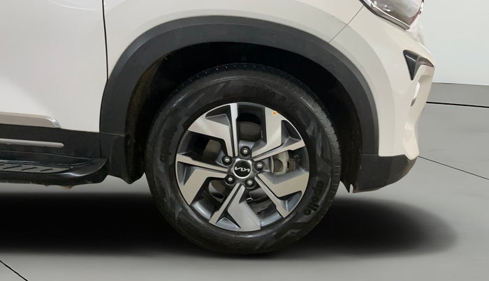 2023 KIA SONET HTX 1.0 IMT, Petrol, Manual, 21,073 km, Right Front Wheel