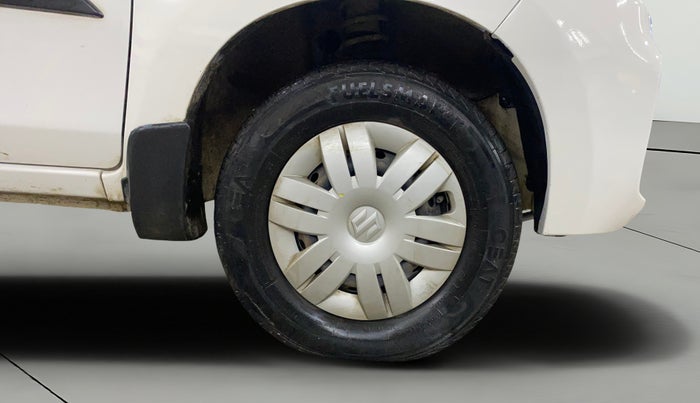 2022 Maruti Alto VXI, Petrol, Manual, 28,674 km, Right Front Wheel