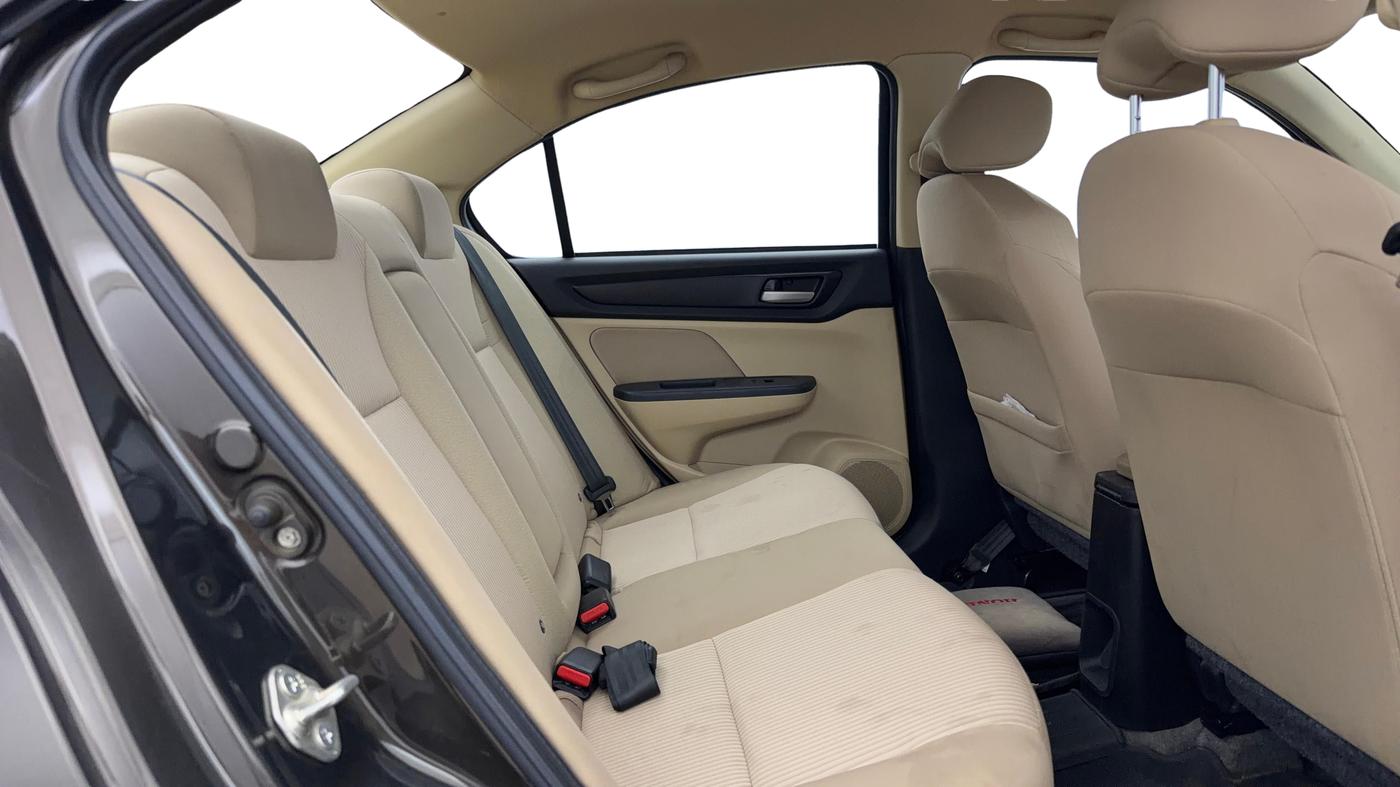 2023 Honda Amaze 1.2L I-VTEC S CVT, Petrol, Automatic, 30,227 km, Right Side Rear Door Cabin