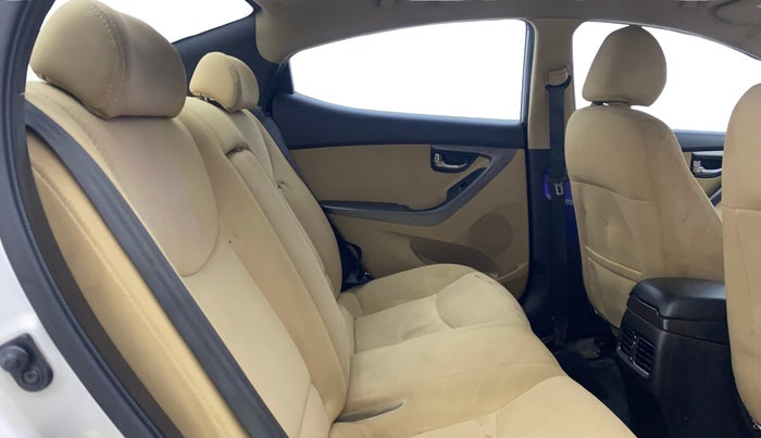 2013 Hyundai New Elantra 1.8 S VTVT, Petrol, Manual, 1,17,470 km, Right Side Rear Door Cabin